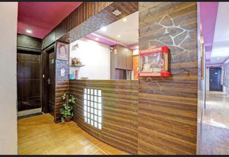 Hotel Long Stay Ahmedabad Esterno foto
